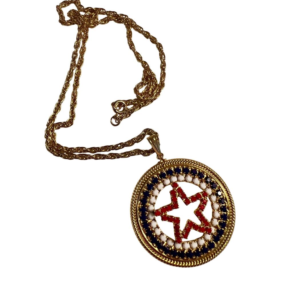 Vintage red white blue star pendant necklace gold tone patriotic USA prong set